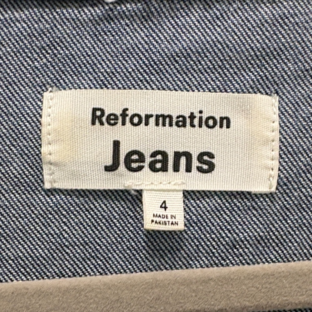 Excellent condition Reformation Denim Zip-Front Jumpsuit with Belt - Picture 2 of 6